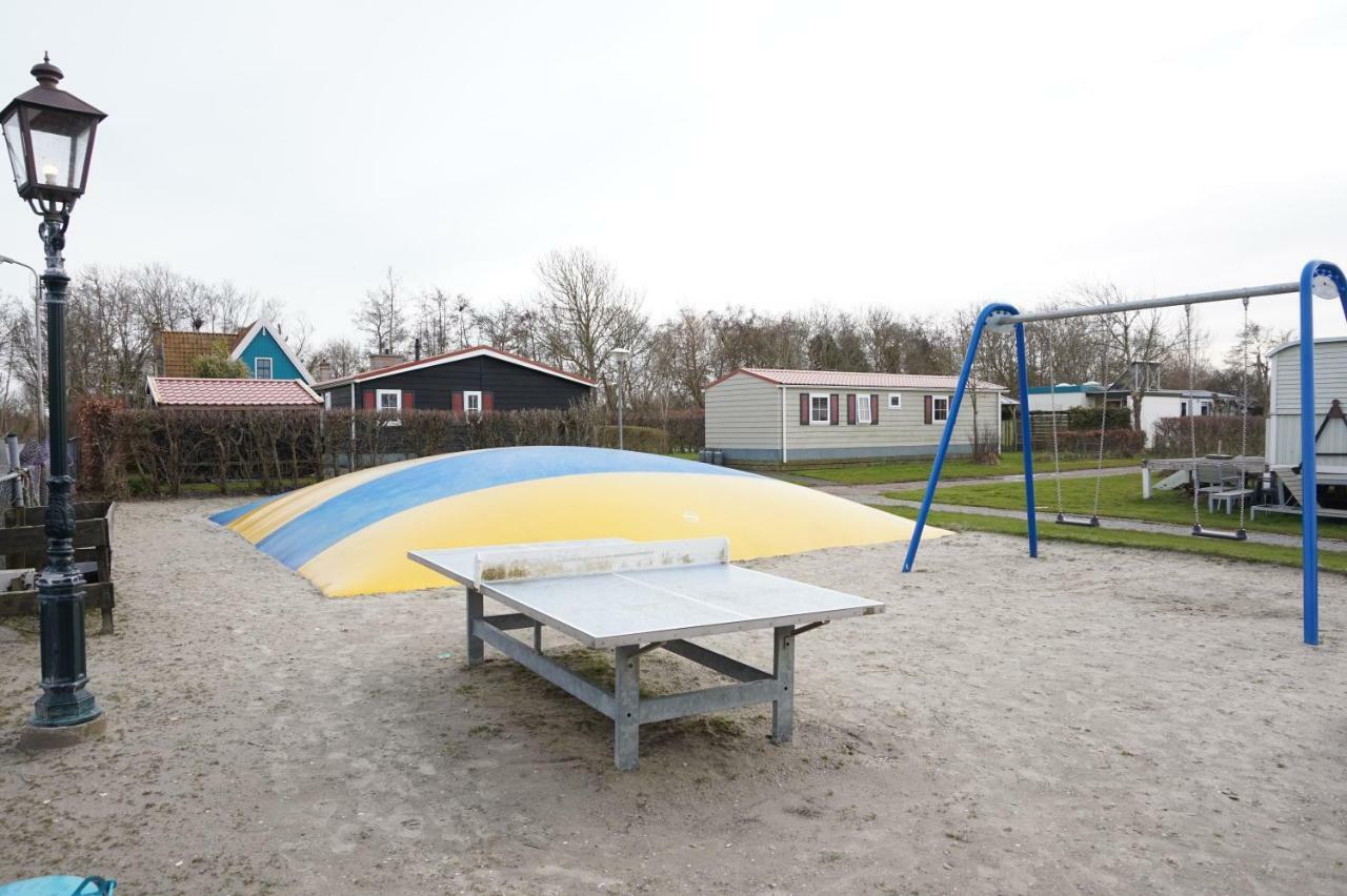 Vakantieverblijf Aan De Dijk Hotel Hippolytushoef ภายนอก รูปภาพ
