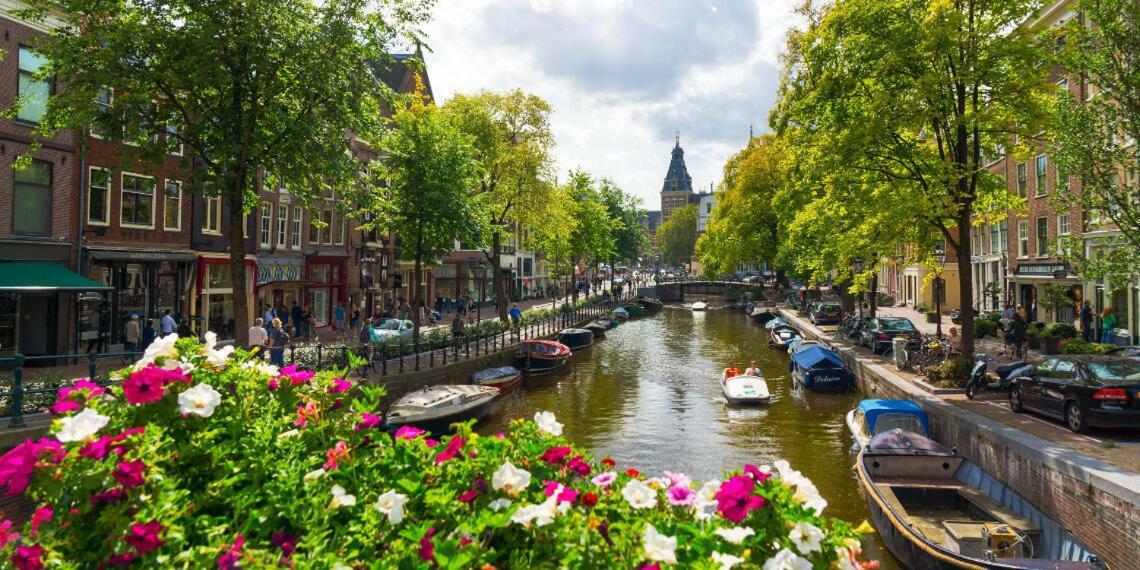 Vakantieverblijf Aan De Dijk Hotel Hippolytushoef ภายนอก รูปภาพ